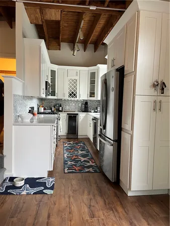 $2,650 | 45 Ayrault Street, Unit C2, Newport, RI 02840