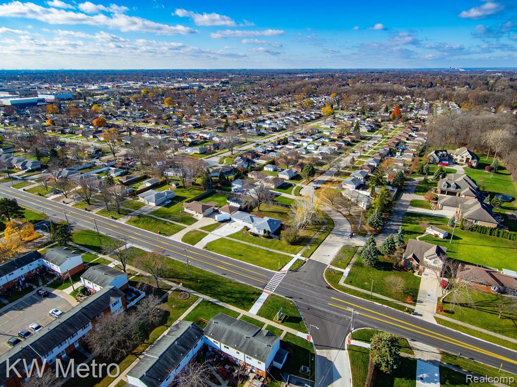 35791 Kelly Road Clinton Township, MI 48035 - Photo 44 of 47 Gallery Image 44