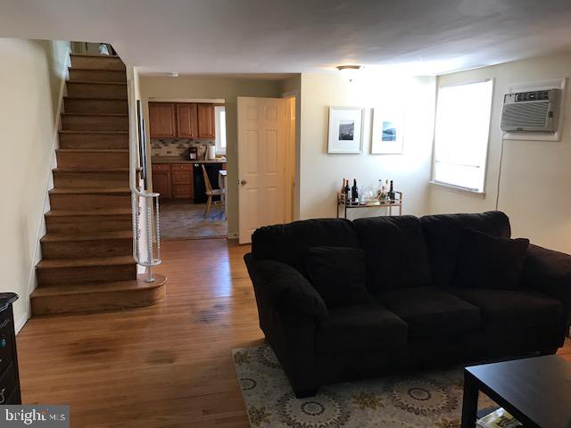 509 Maple Street Conshohocken, PA 19428 - Photo 2 of 16