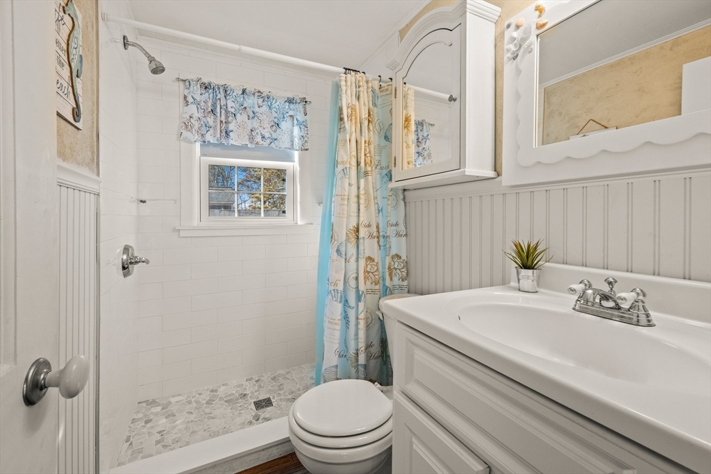 49 Lower County Road, Unit 2 Dennis, MA 02639 - Photo 9 of 18