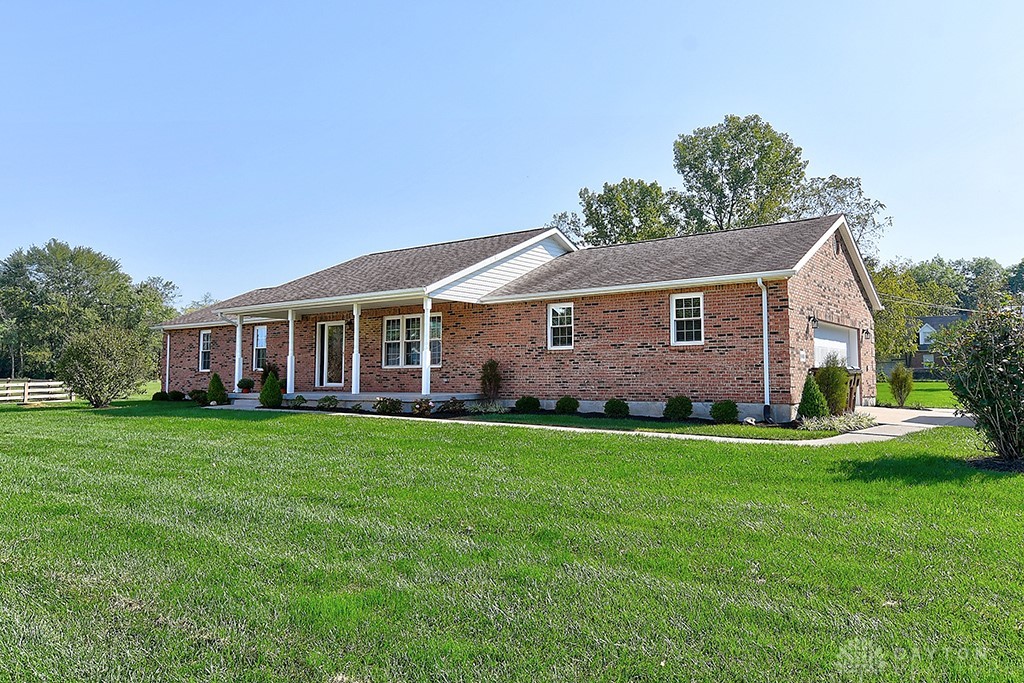 9160 Clearcreek Road Springboro, OH 45066 - Photo 26 of 32 Gallery Image 26
