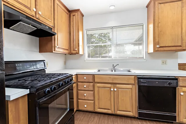 $124,990 | 413 Gardenia Avenue, Orange, TX 77630