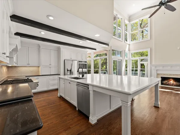 $1,650,000 | 83 South Longspur Drive, The Woodlands, TX 77380