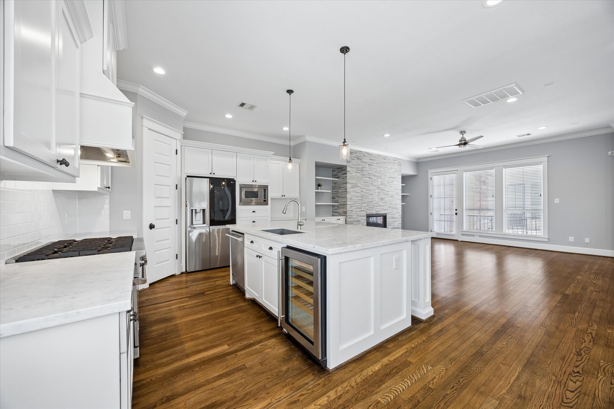 415 West 16th Street, Unit D Houston, TX 77008 - Photo 1 of 41