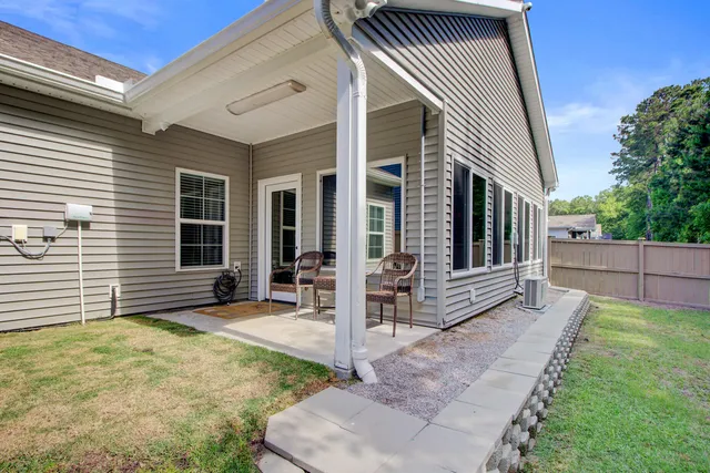 $728,000 | 2008 Welsh Pony Drive, Mount Pleasant, SC 29429