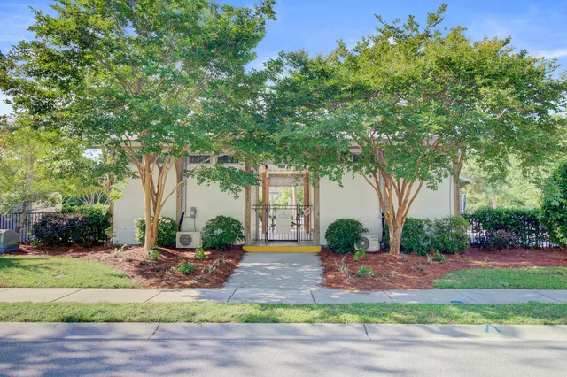 $728,000 | 2008 Welsh Pony Drive, Mount Pleasant, SC 29429