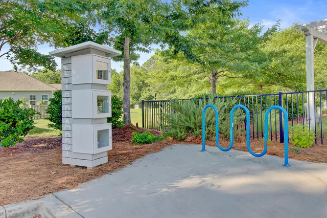 $728,000 | 2008 Welsh Pony Drive, Mount Pleasant, SC 29429