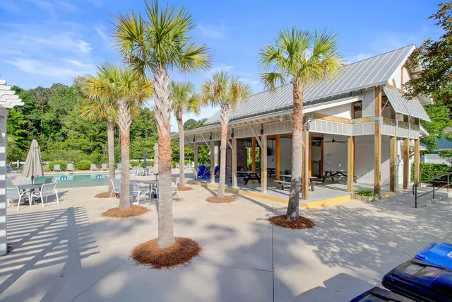 $728,000 | 2008 Welsh Pony Drive, Mount Pleasant, SC 29429