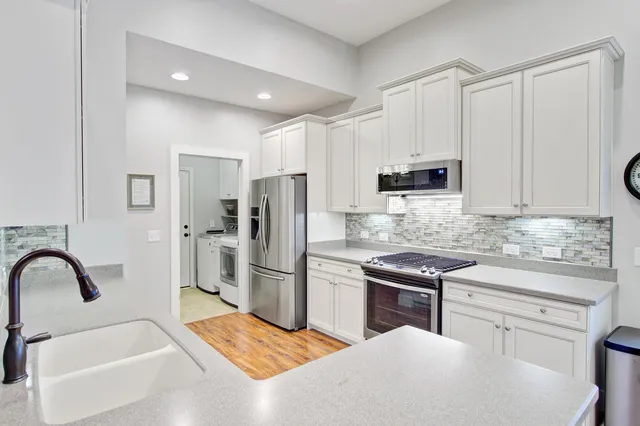 $728,000 | 2008 Welsh Pony Drive, Mount Pleasant, SC 29429