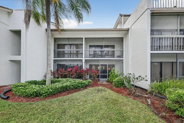 a view of an outdoor space and a yard