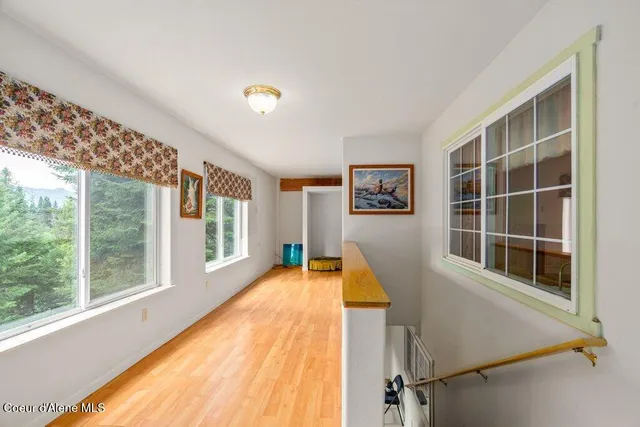 $529,000 | 842 East River Spur, Priest River, ID 83856