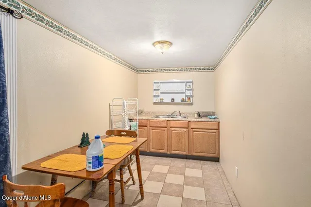 $529,000 | 842 East River Spur, Priest River, ID 83856