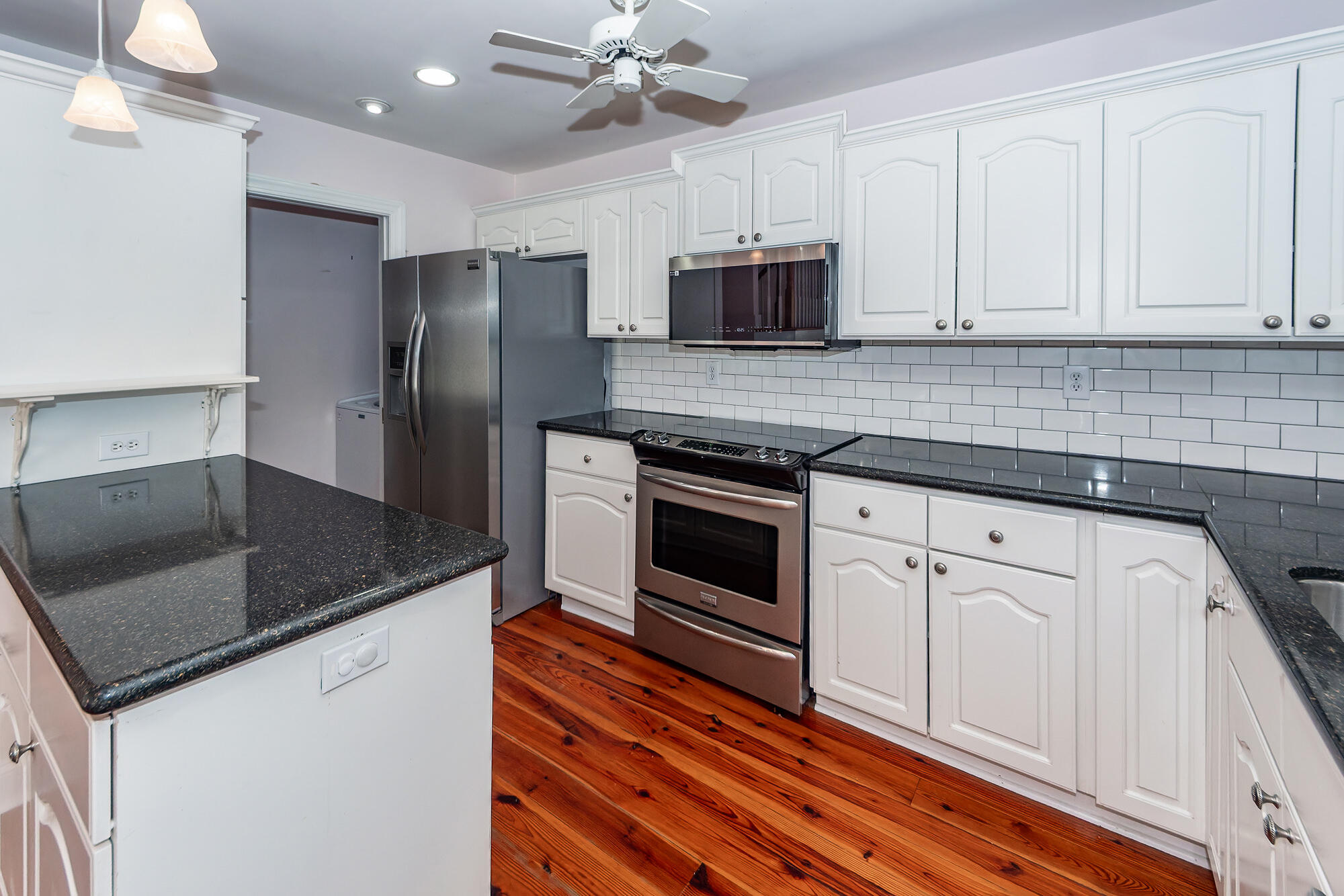 1648 Secessionville Road Charleston, SC 29412 - Photo 16 of 58 18