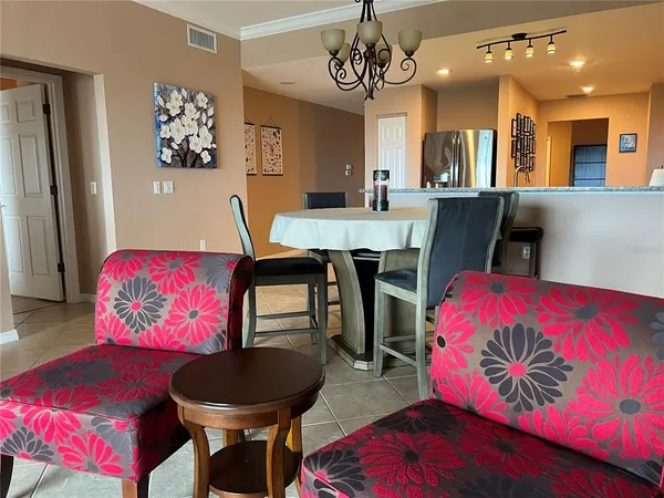 $2,950 | 1188 North Tamiami Trail, Unit 403, Sarasota, FL 34236