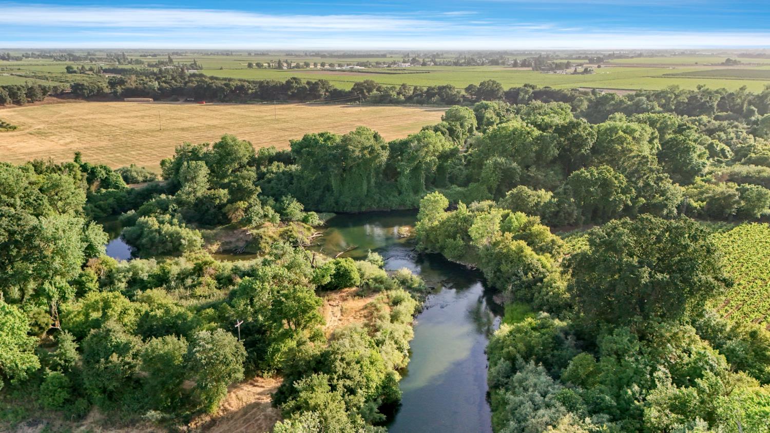 18050 North Tretheway Road Lodi, CA 95240 - Photo 12 of 37 a view of lake and mountain