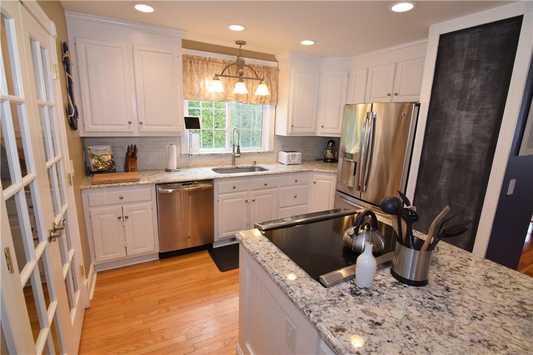 12 Spring Street Westerly, RI 02891 - Photo 14 of 38