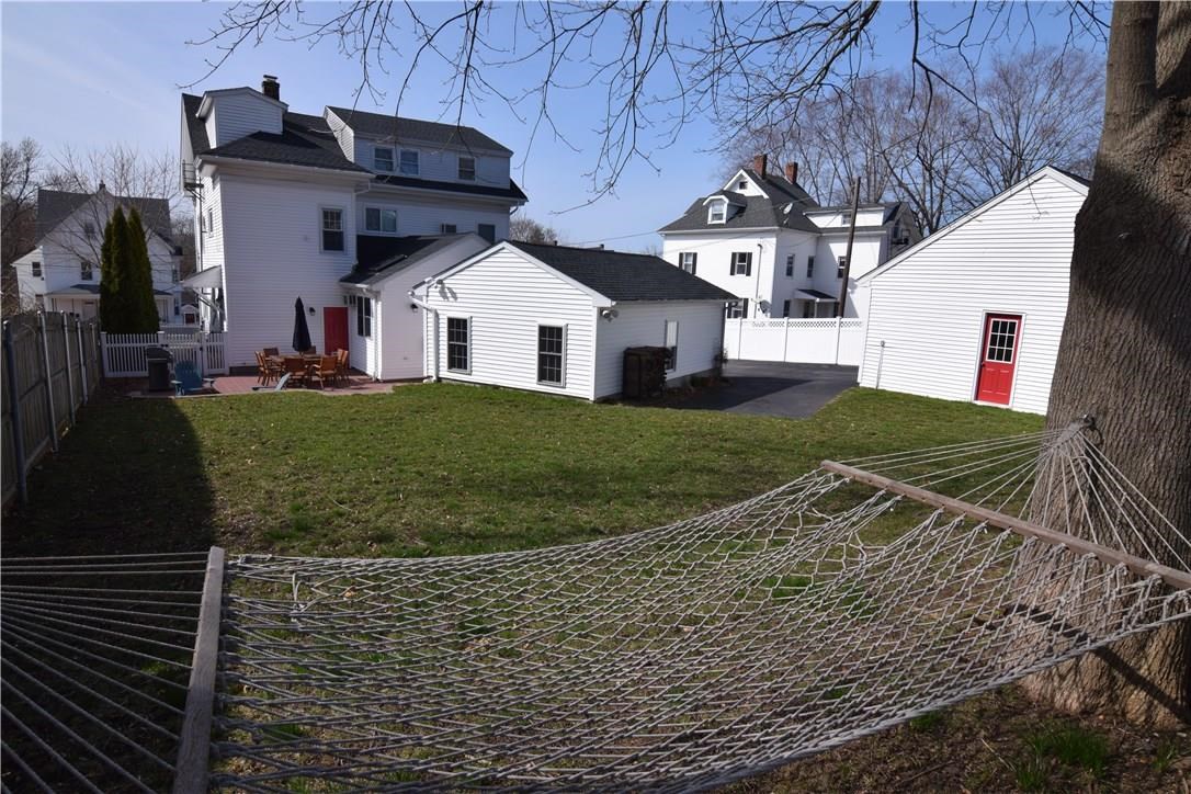 12 Spring Street Westerly, RI 02891 - Photo 7 of 38