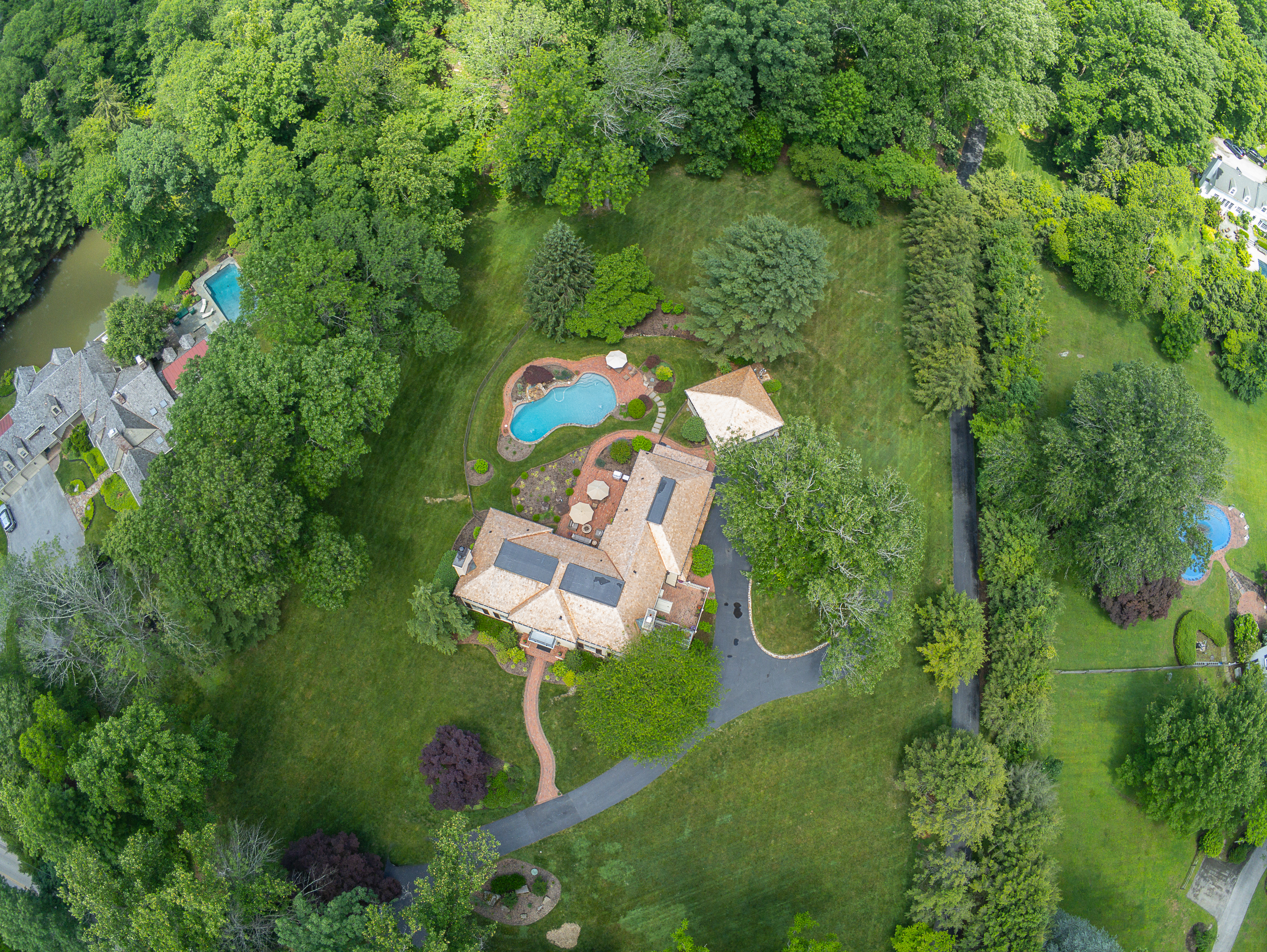 455 Church Road Devon, PA 19333 - Photo 2 of 85