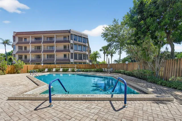 $3,800 | 4770 Fountains Drive South, Unit 104, Lake Worth, FL 33467