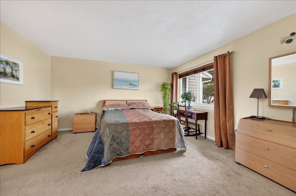 18 Beal's Cove Road, Unit F Hingham, MA 02043 - Photo 12 of 27