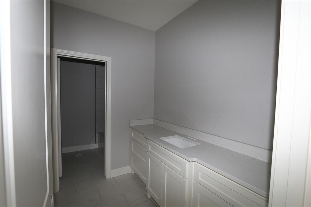 16445 Cooper Way Flint, TX 75762 - Photo 22 of 28 a utility room with a sink