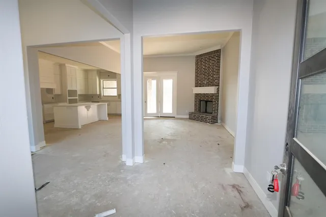 a view of a storage & utility room