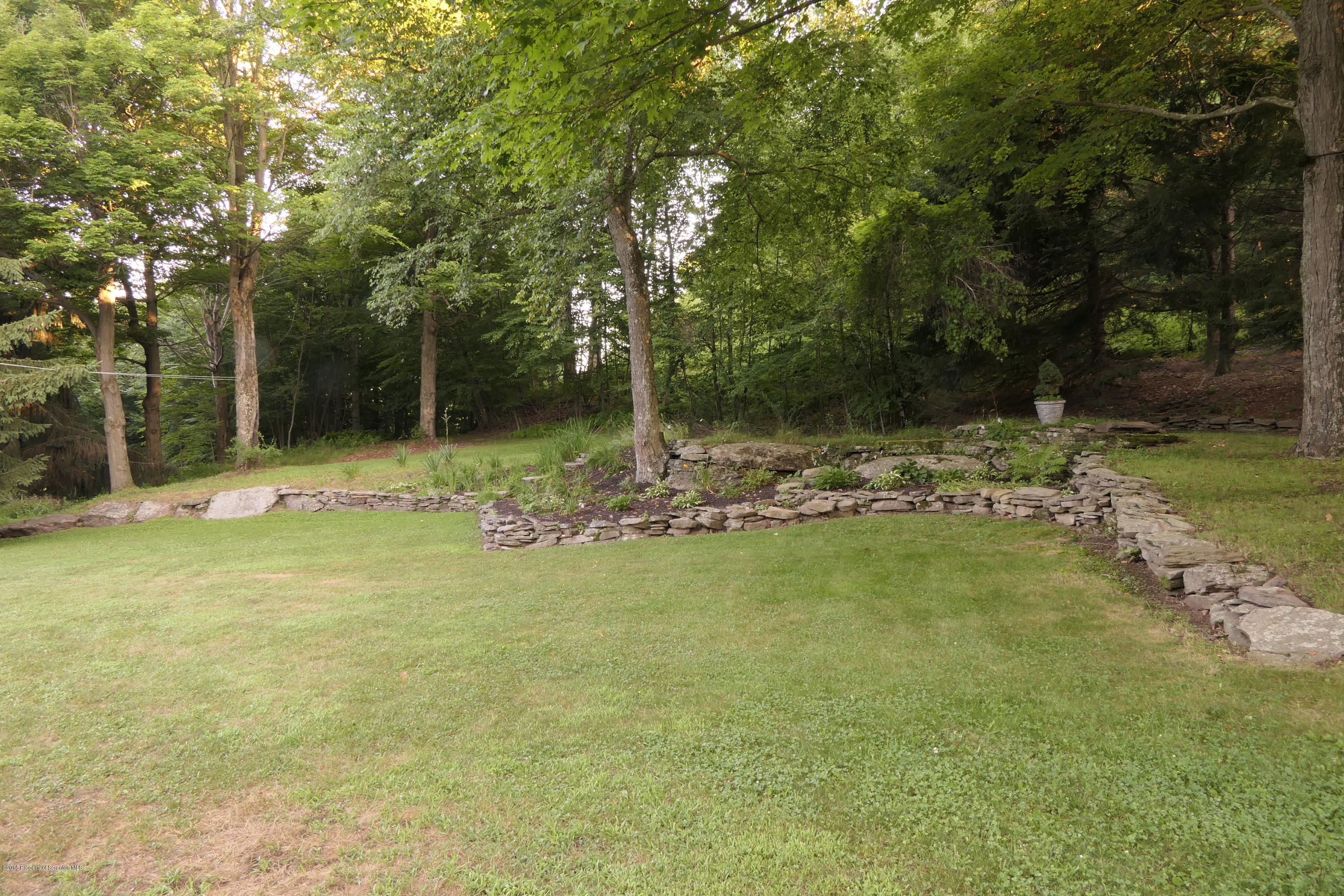 223 Fuller Road Dalton, PA 18414 - Photo 10 of 97 Gallery Image 10