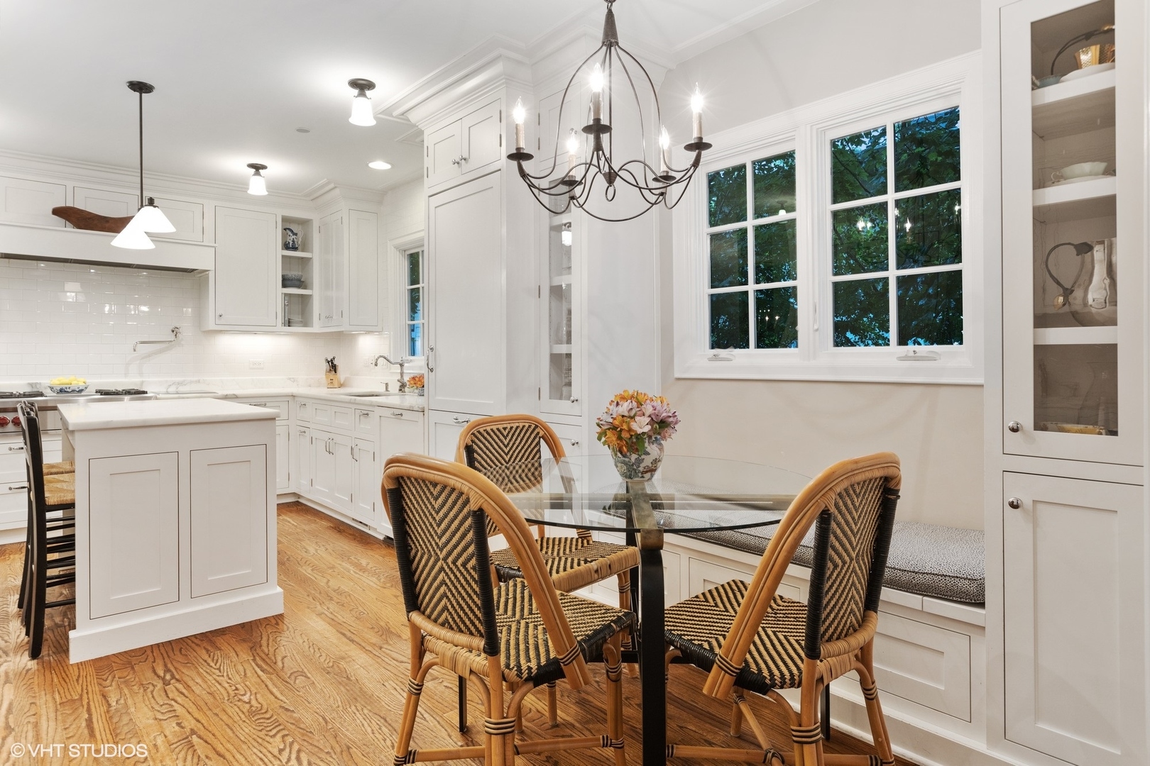 956 Westmoor Road Winnetka, IL 60093 - Photo 8 of 38