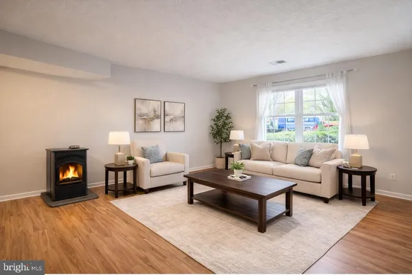 $2,800 | 5610 Bluebeard Court, Churchton, MD 20733