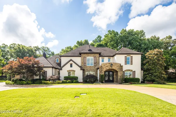 $1,325,000 | 34 Green Coral Cove, Jackson, TN 38305