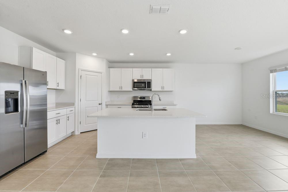 13215 Commons Avenue Parrish, FL 34219 - Photo 2 of 39