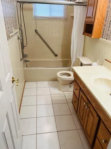 $2,150 | 4148 Woodvale Drive, Roanoke, VA 24018