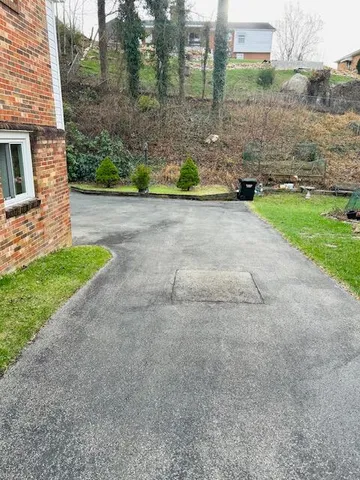 $2,150 | 4148 Woodvale Drive, Roanoke, VA 24018