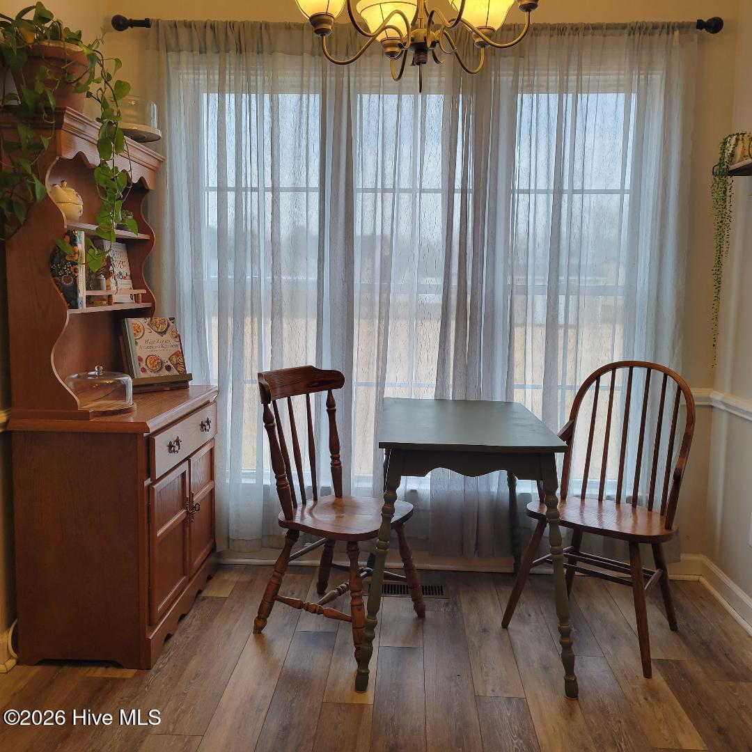 451 Tucker Road Grimesland, NC 27837 - Photo 8 of 26 451 breakfast nook