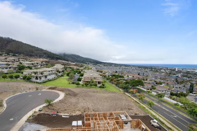 $695,000 | 124 Hopoi Place, Wailuku, HI 96793