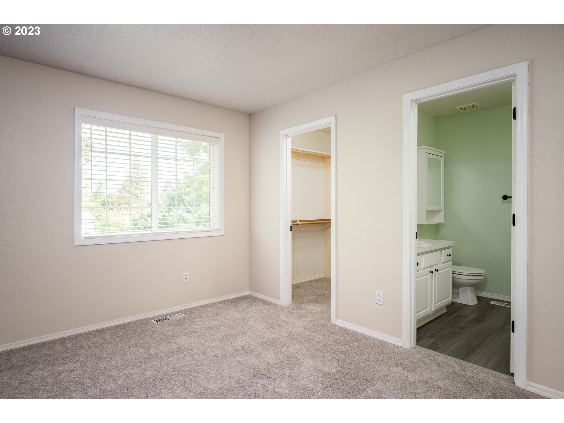 10325 Southwest Denney Road Beaverton, OR 97008 - Photo 20 of 30 Gallery Image 20
