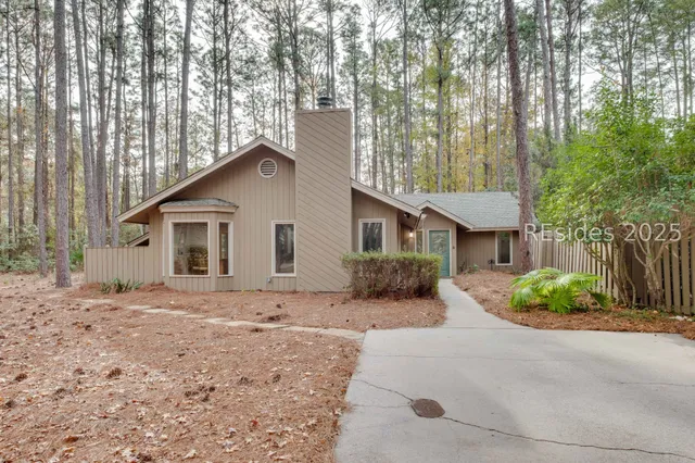 $649,000 | 36 Sweet Bay Lane, Hilton Head Island, SC 29926