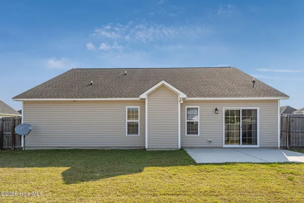 $1,850 | 320 Aquamarine Circle, Jacksonville, NC 28546