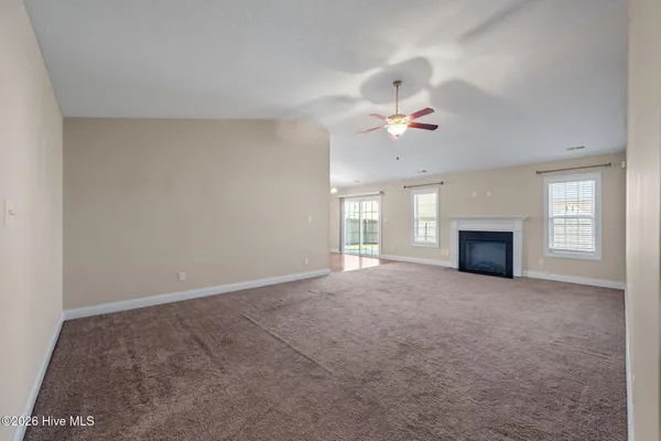 $1,850 | 320 Aquamarine Circle, Jacksonville, NC 28546