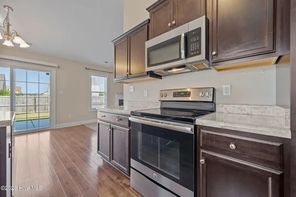 $1,850 | 320 Aquamarine Circle, Jacksonville, NC 28546