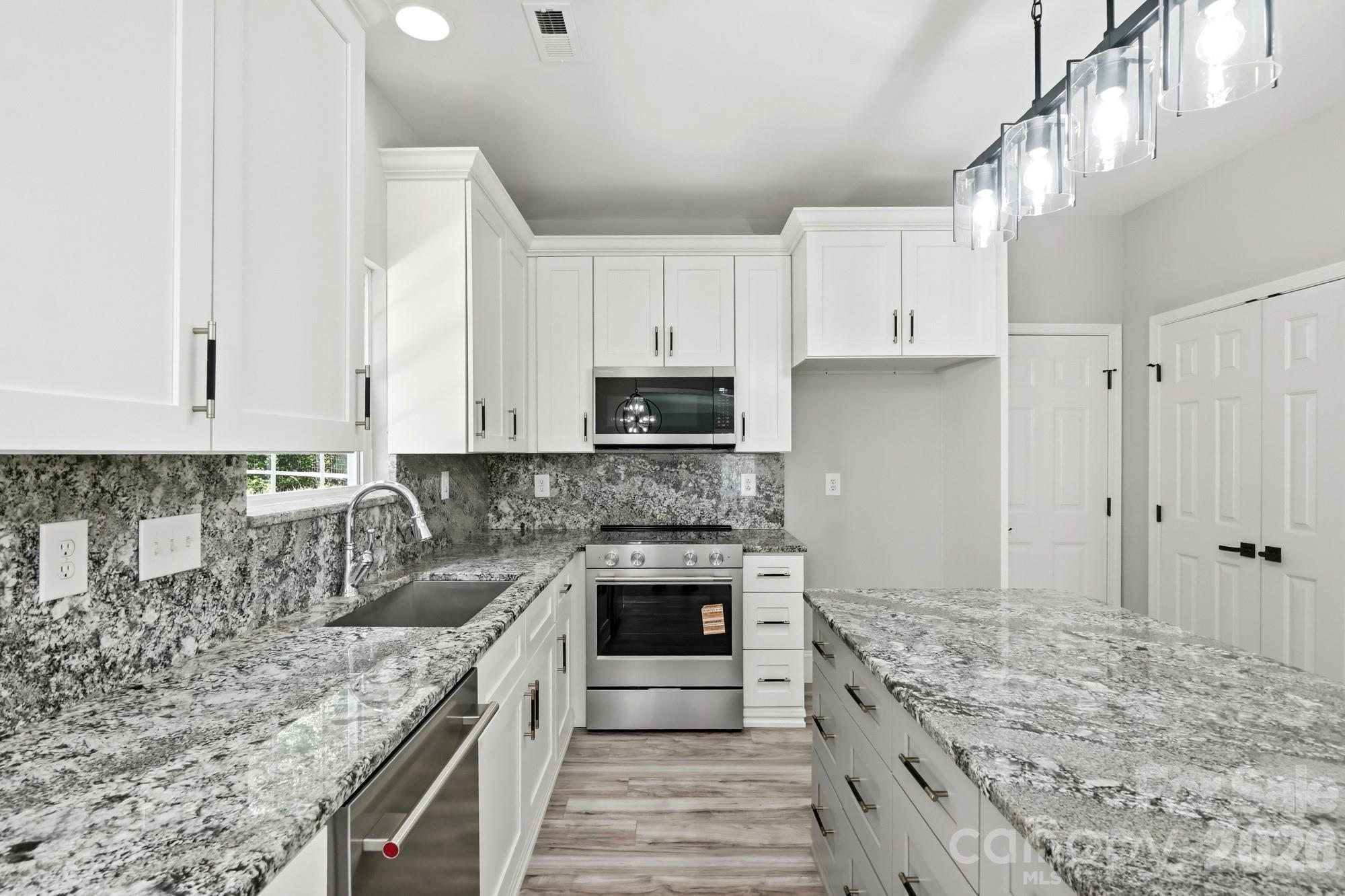 1412 Autumn Ridge Lane Fort Mill, SC 29708 - Photo 12 of 42