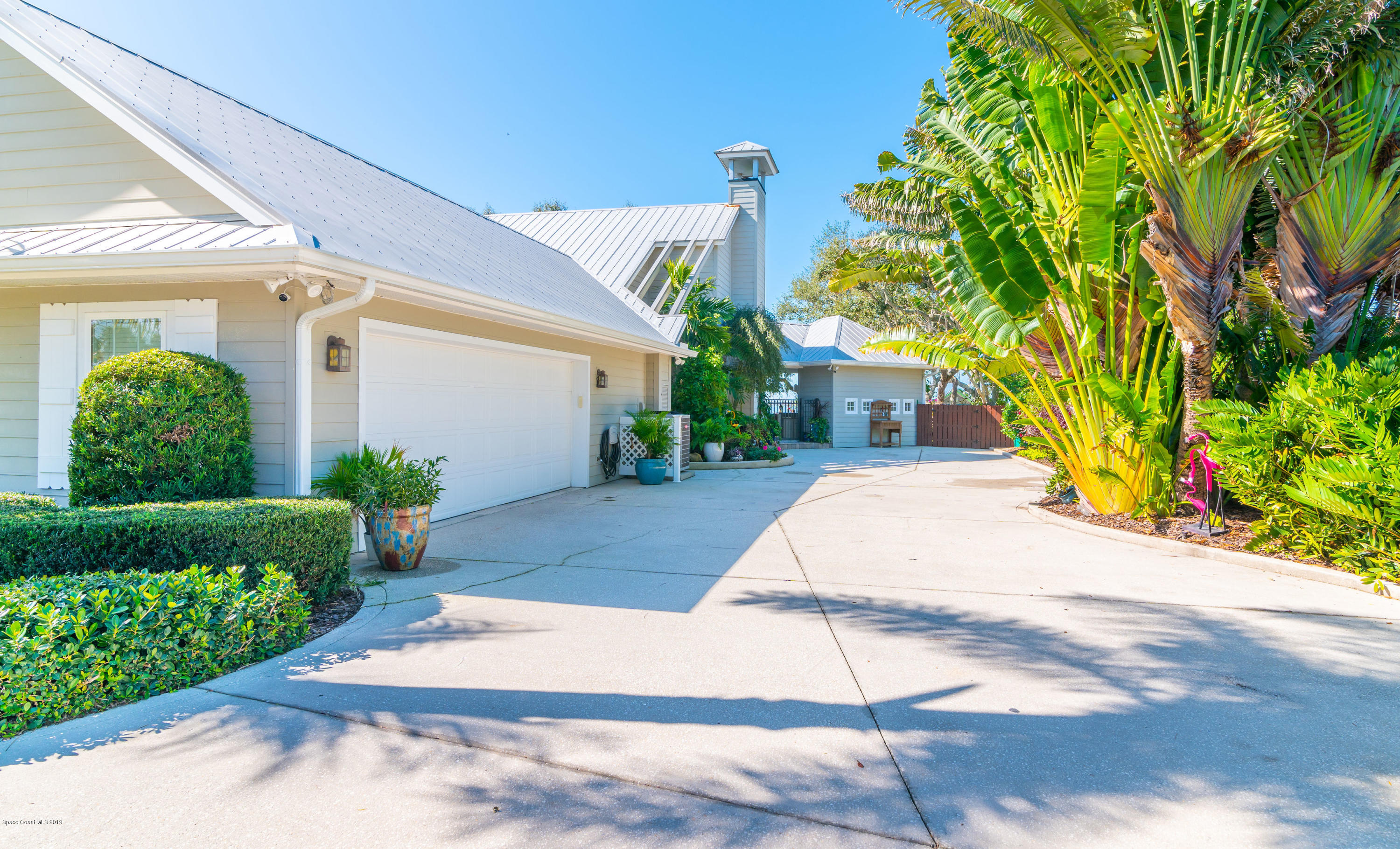 800 South Riverside Drive Indialantic, FL 32903 - Photo 23 of 54 Garage