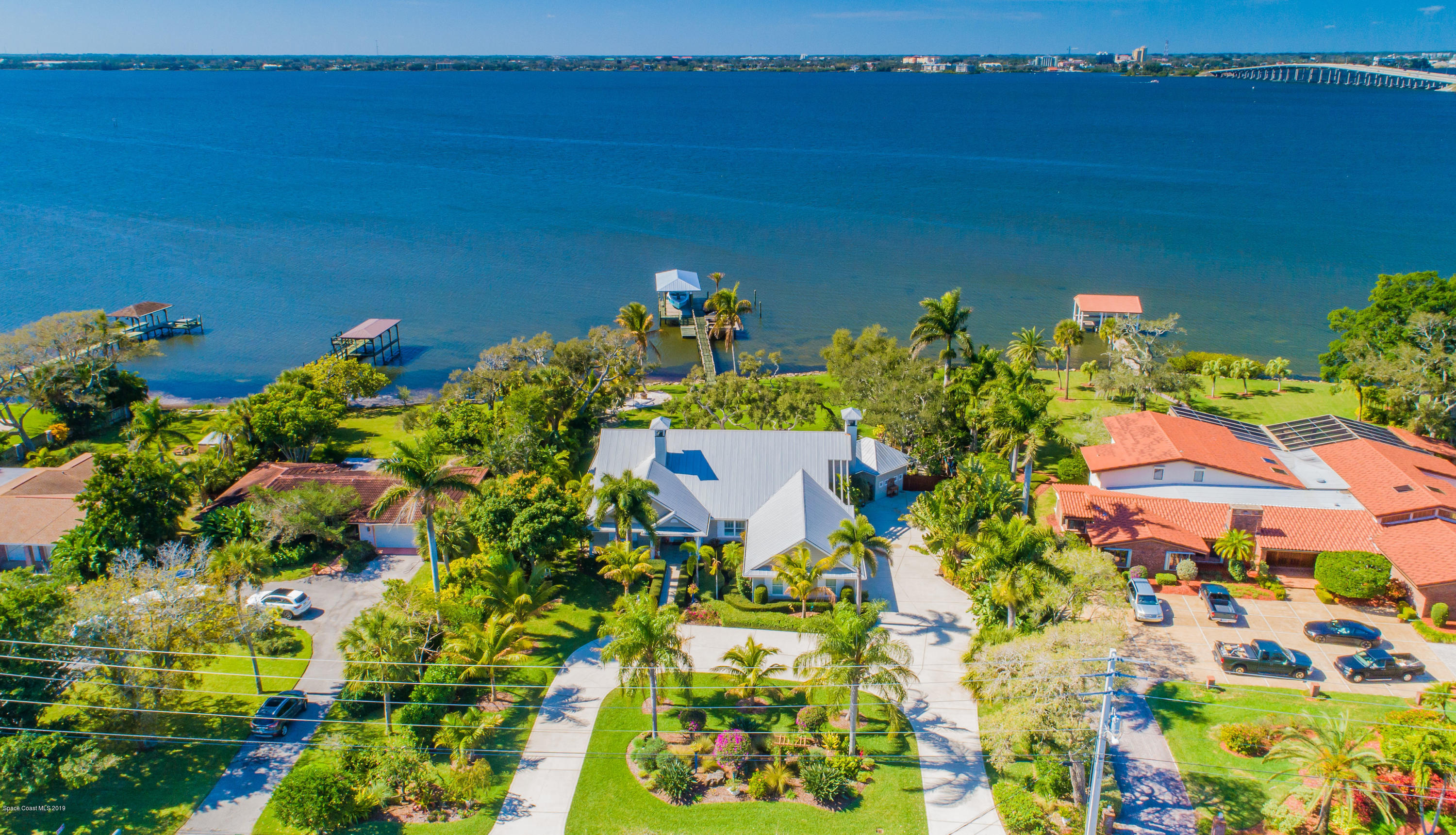 800 South Riverside Drive Indialantic, FL 32903 - Photo 50 of 54 Prime Location