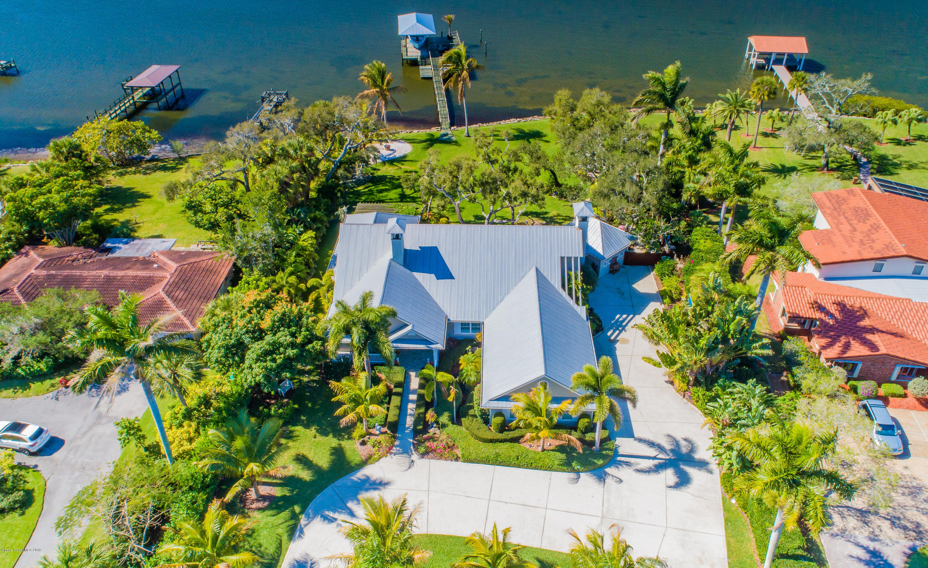 800 South Riverside Drive Indialantic, FL 32903 - Photo 51 of 54 Plenty of Parking