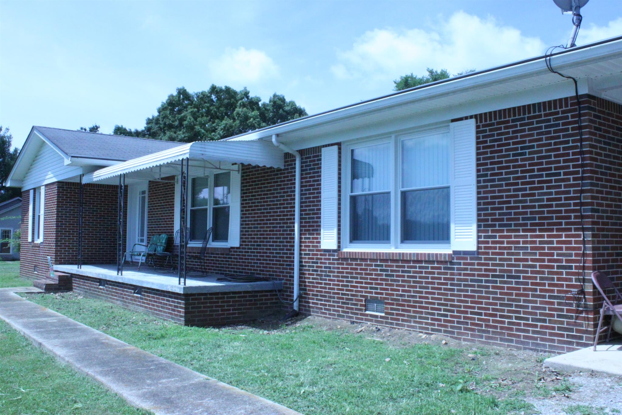 2001 Vernon Ridge Road Belvidere, TN 37306 - Photo 2 of 19 Gallery Image 2