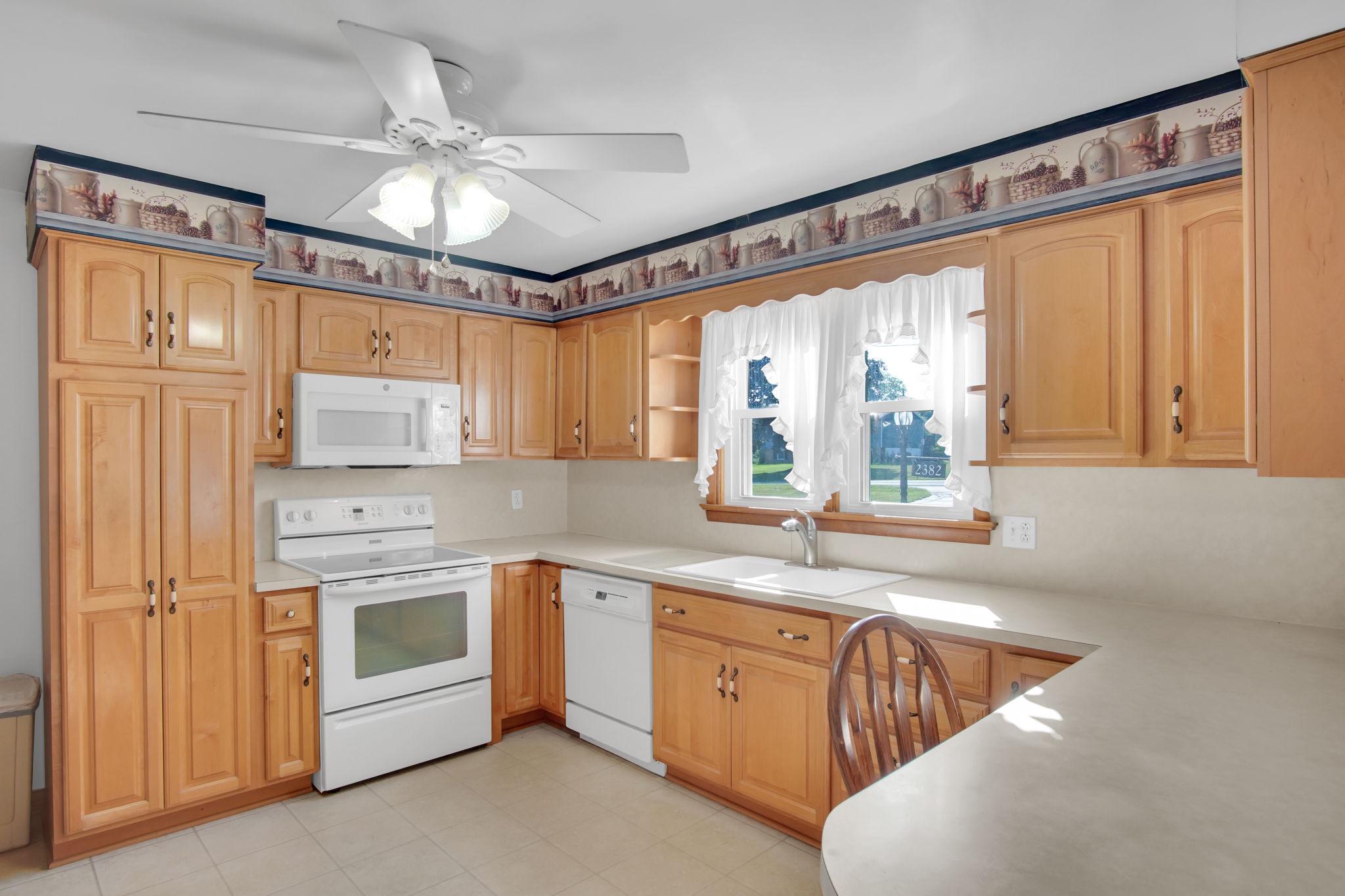 2382 Stoverstown Road Spring Grove, PA 17362 - Photo 7 of 33 Great kitchen space.