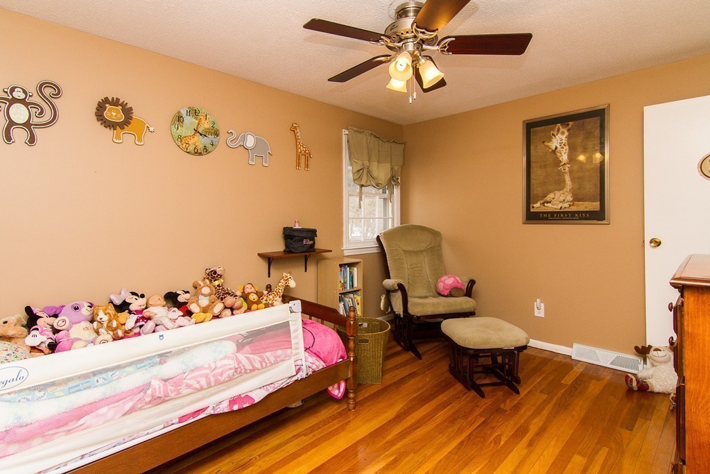 12 Northgate Road Franklin, MA 02038 - Photo 11 of 26 Gallery Image 11