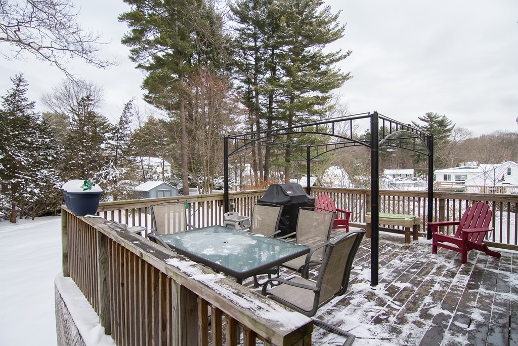 12 Northgate Road Franklin, MA 02038 - Photo 23 of 26 Gallery Image 23