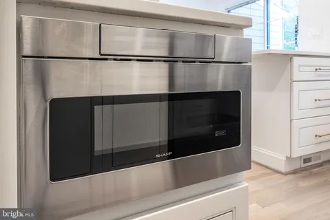 a close up of a street sign