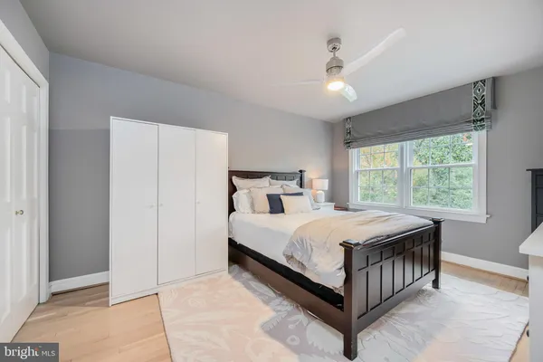 $5,900 | 822 South Royal Street, Alexandria, VA 22314